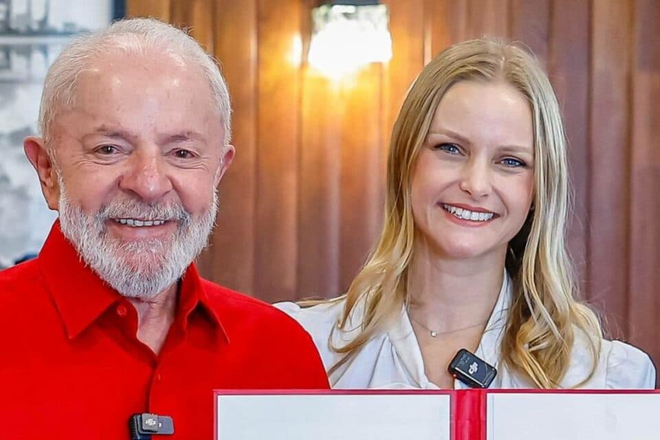 Ministra do STM nomeada por Lula recebeu R$700 mil de empresa fantasma