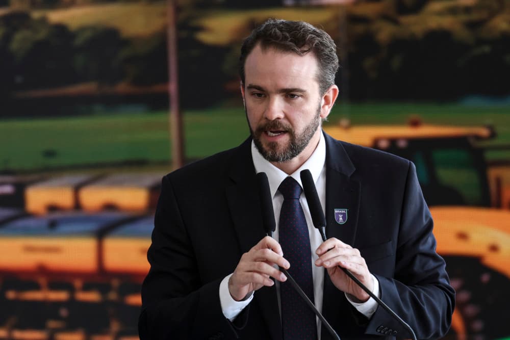Ministro chama Milei de "palhaço", mas números da economia argentina mostram recuperação, aponta colunista