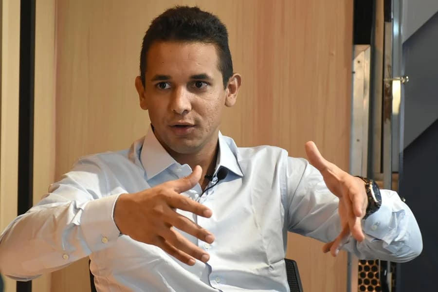 VAI CUMPRIR? Allyson promete não aumentar impostos no RN, mas elevou IPTU de Mossoró em até  300%