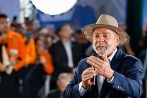 PT teme ataques à campanha de Lula diante de investigações contra Lulinha e Jacques Wagner