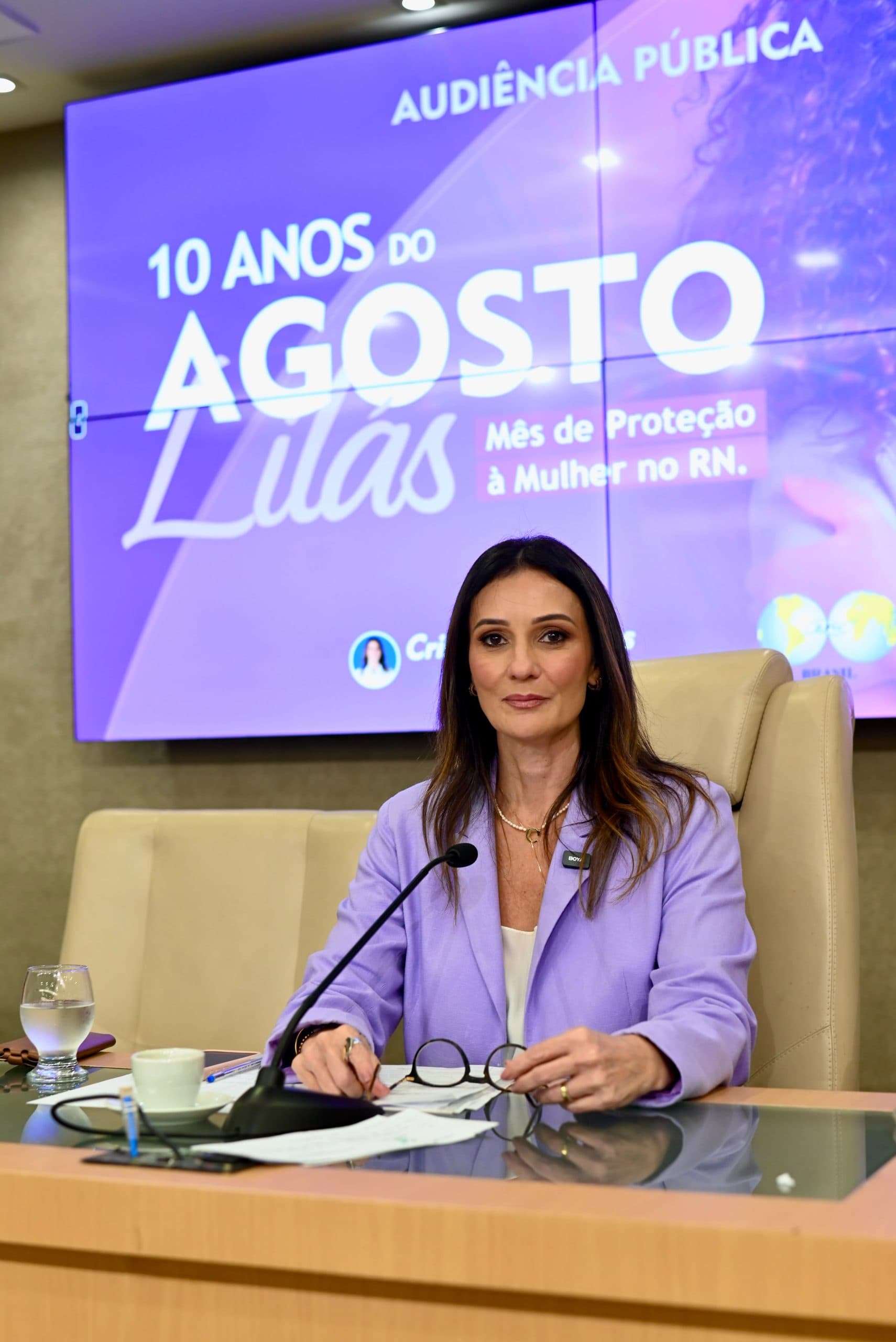 Em audiência pelos 10 anos do Agosto Lilás, Cristiane Dantas destaca avanços e reforça compromisso com a proteção às mulheres