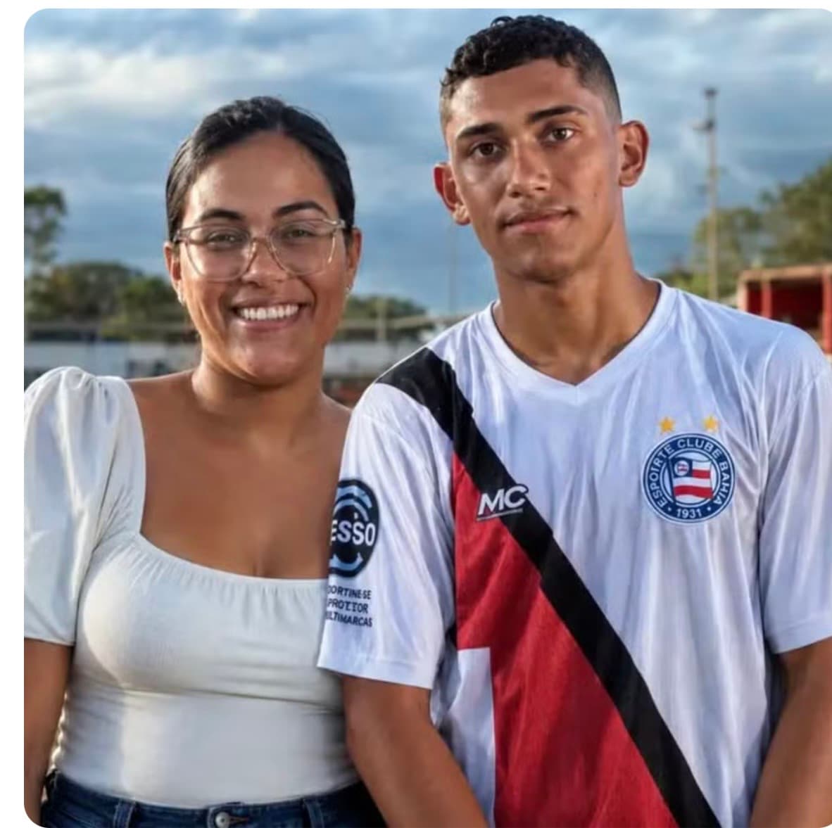 Casal morre após moto bater em cavalo na BR-101 no interior do RN