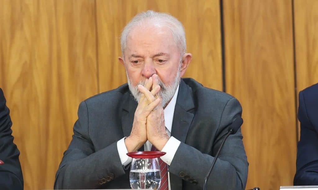 JOSIAS DE SOUSA: Falas de Lula já não atenuam dano político do caso Lulinha