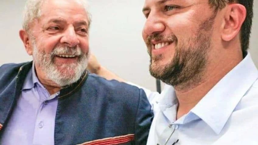 Assessor de Lula confirma empréstimo de lobista, mas não revela valor