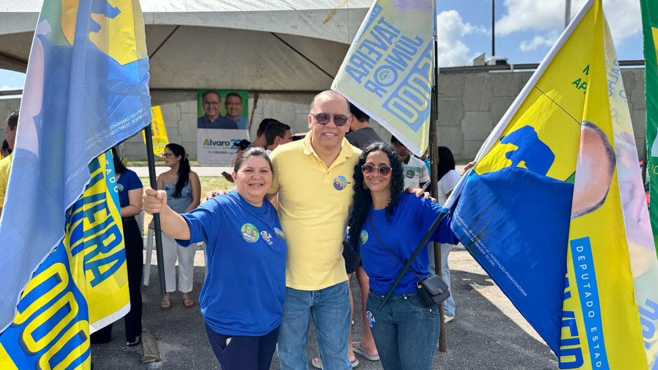 Deputado Estadual Taveira Júnior mobiliza apoiadores em adesivaço e reforça força política em Parnamirim