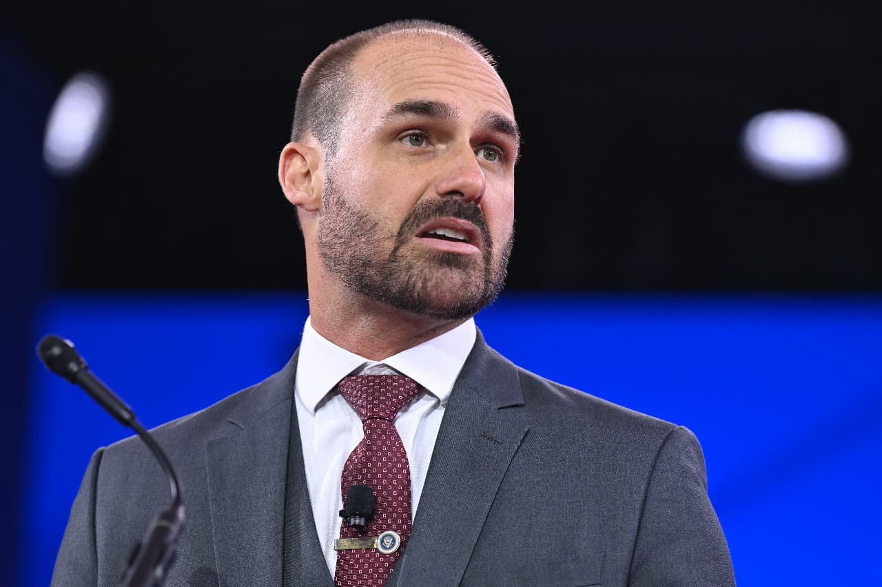 Governo Lula está nos ‘dias finais', afirma Eduardo Bolsonaro