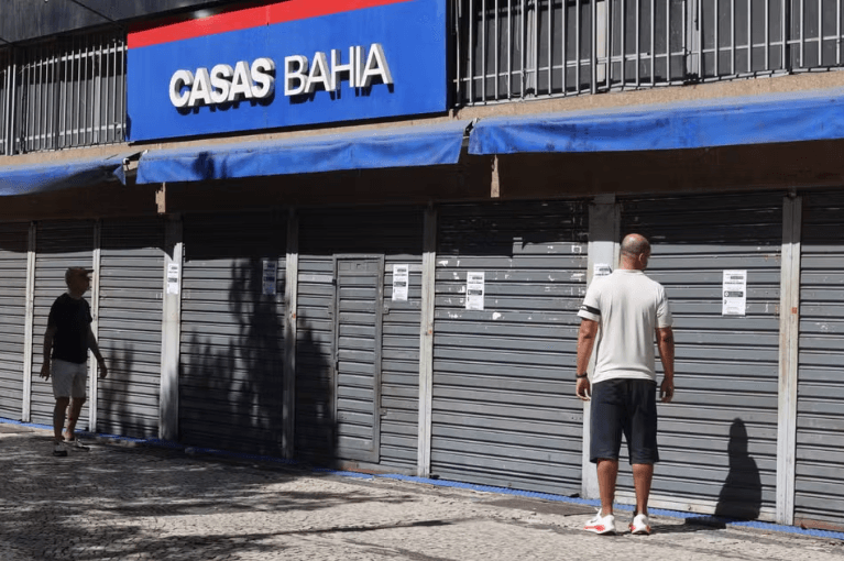 Casas Bahia pede recuperação judicial após registrar prejuízo de R$ 10,1 bilhões; empresa diz ter R$ 17,3 bilhões em dívidas