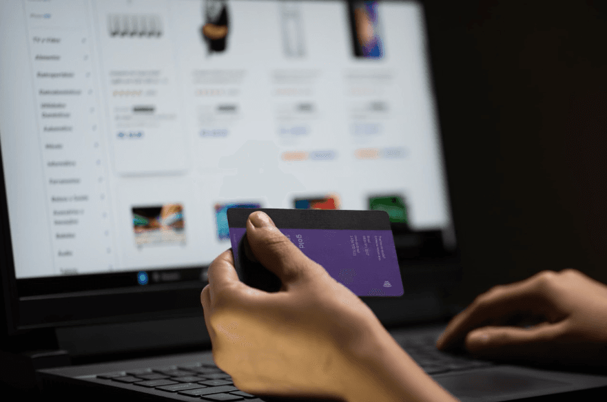 ‘TAXA DAS BLUSINHAS': Imposto de importação de 20% sobre compras internacionais pode voltar em setembro se medida provisória não for aprovada
