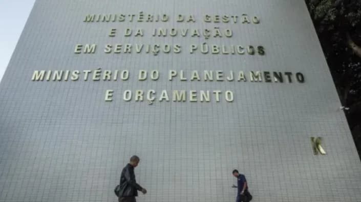 Governo Lula apresenta PLOA 2027 com despesas de R$ 2,8 trilhões e superávit primário