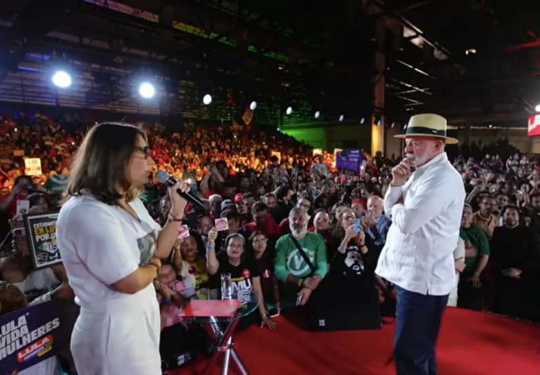 Lula critica gravidez aos 16 anos e recebe corte: "vai jogar o futuro dela fora"