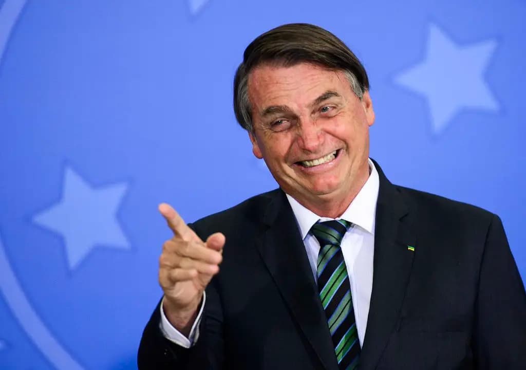 HAJA ‘PARENTES': 17 candidatos têm Bolsonaro no nome da urna; confira