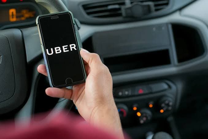 COBRANÇA ABUSIVA: MPT acusa Uber de cobrar para motorista trabalhar e pede R$ 321 milhões de indenização