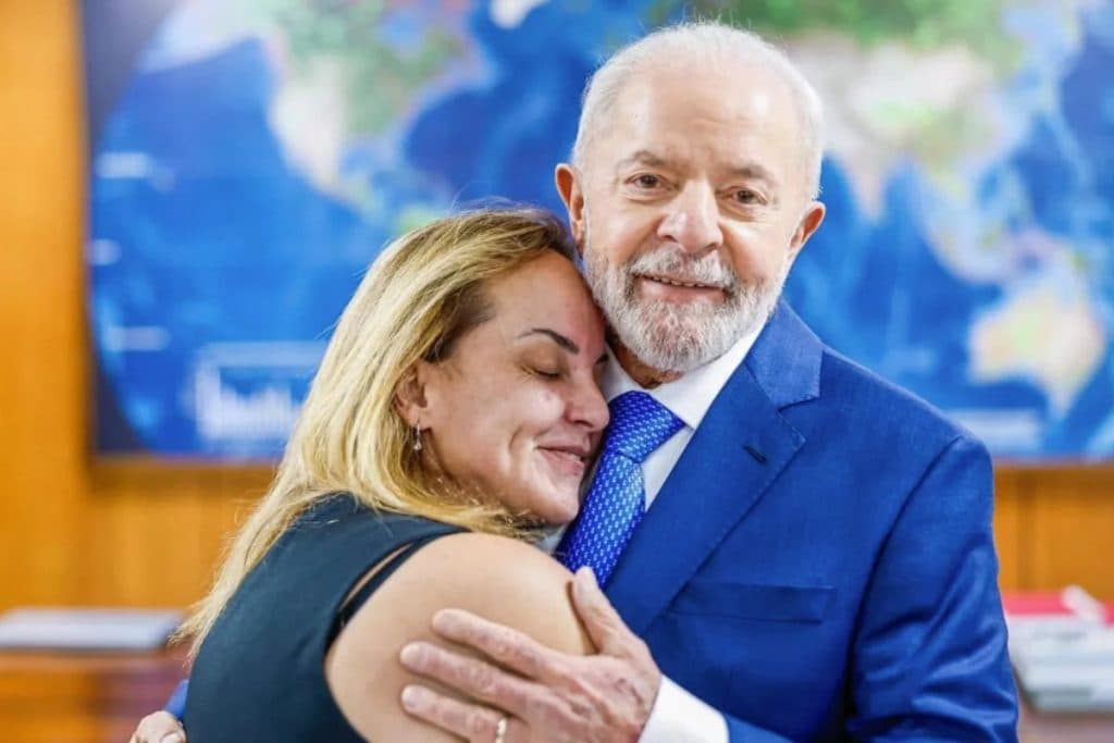 ANDREZA MATAIS: Filha de Lula fez lobby no Planalto e teve 52 acessos ao local de trabalho do pai