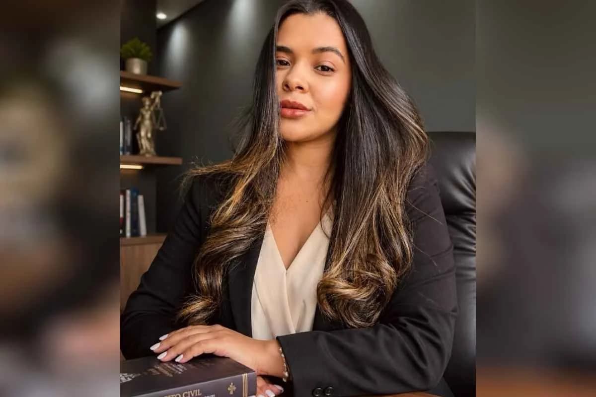 Aluna de direito que dá curso para evitar golpe é presa por dar golpe