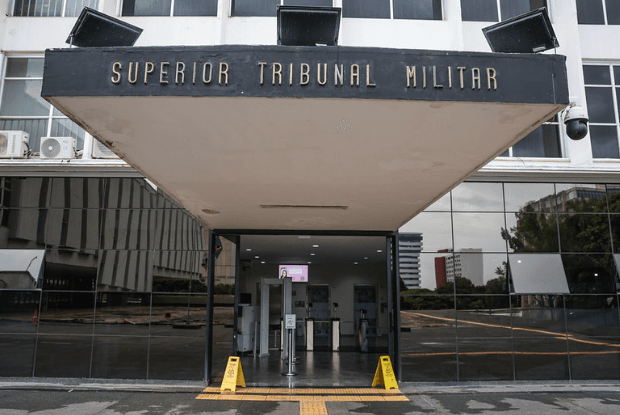 Tenente do Exército perde posto e patente após transmitir HIV intencionalmente para duas mulheres, decide STM