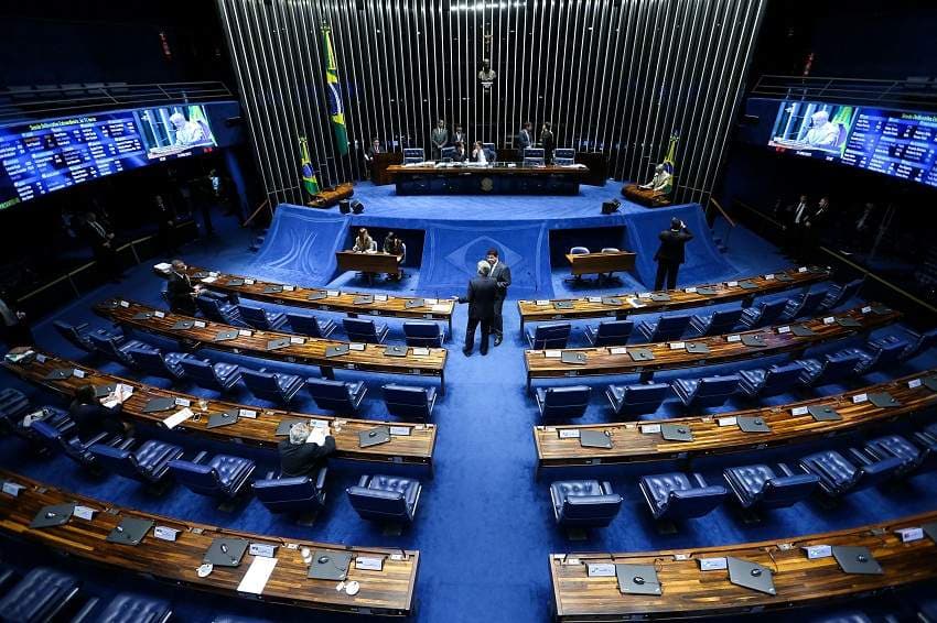 Senado aprova quase US$ 2 bilhões em empréstimos para Estados e municípios