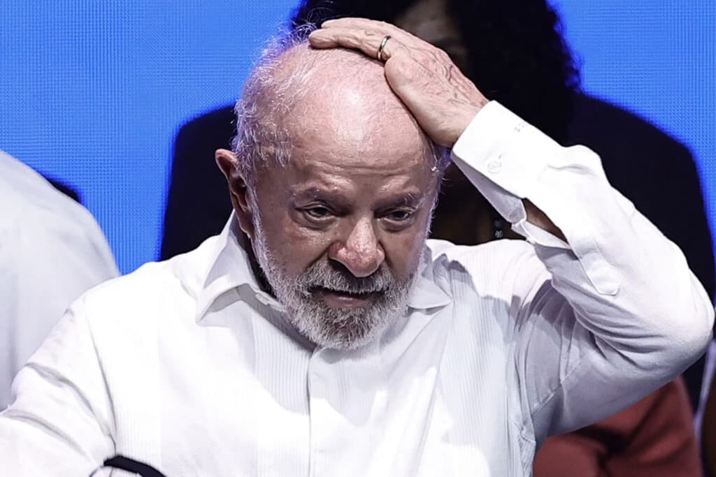 Com Lula, dívida pública atinge patamar histórico no país: R$ 10 trilhões