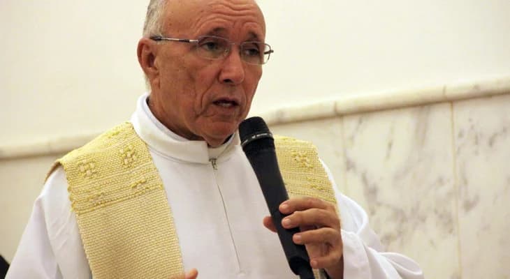 Aos 83 anos, monsenhor Lucas é internado em UTI com quadro de insuficiência cardíaca