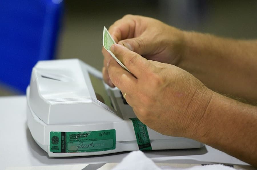NOVIDADE: Dois últimos eleitores irão acompanhar impressão de boletim de urna nas Eleições 2026