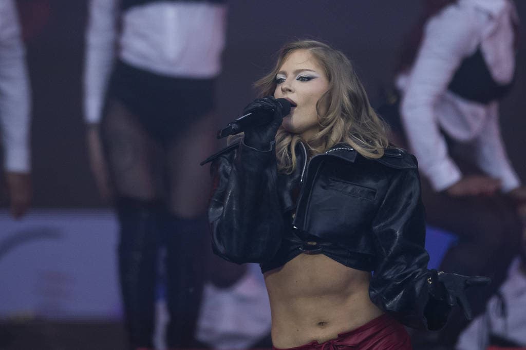 SHOWMÍCIO: Carlos Viana aciona TSE contra Luísa Sonza por fazer propaganda irregular a favor de Lula