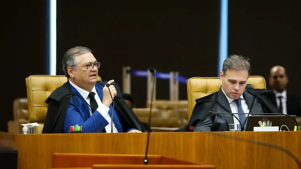 CRISE GENERALIZADA: Dino cita encontro de Mendonça com Vorcaro e diz que ministro interferiu nas competências do STF