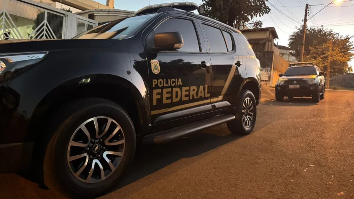 Polícia Federal cumpre 49 mandados em investigação sobre financiamento do filme "Dark Horse"