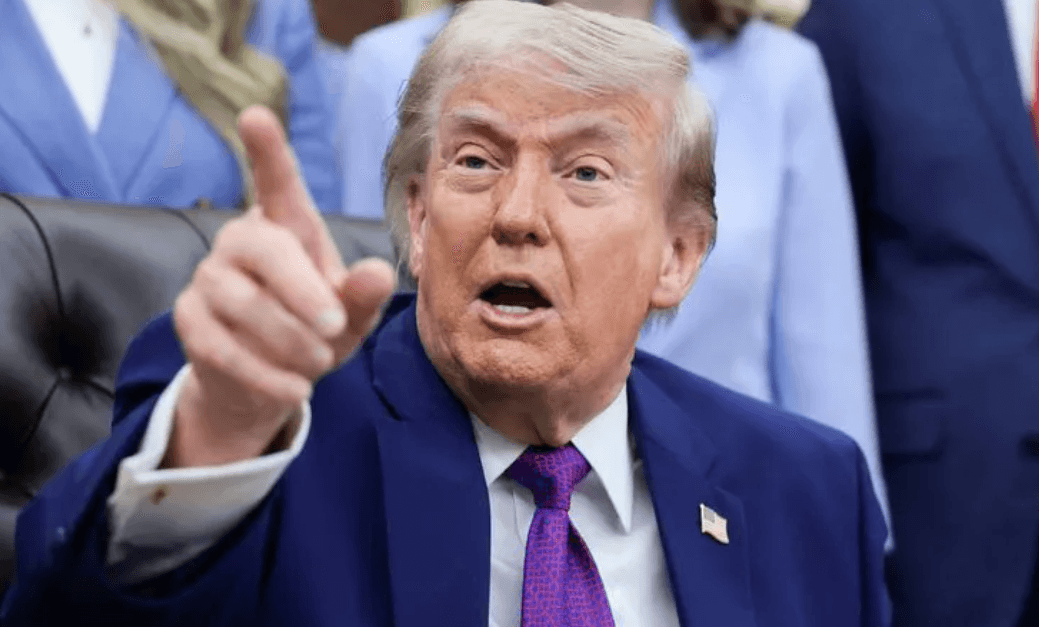 [VÍDEO] UM SINAL? Trump diz que todos os candidatos que apoiou na América Latina venceram eleições
