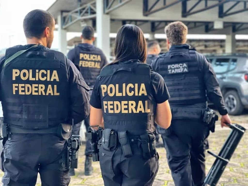 MOSSORÓ: PF apreende celular e computadores em operação contra abuso sexual infantojuvenil pela internet