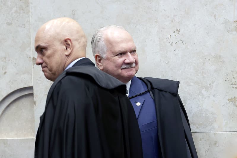 REVOGAÇÃO: Fachin retira Moraes da relatoria do inquérito das Fake News
