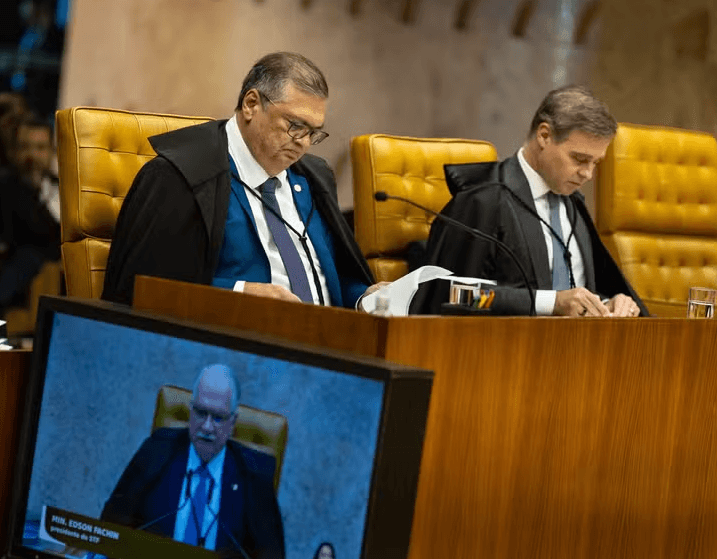GUERRA DE LIMINARES: Ministros do STF ligam para Fachin e cobram providências; Mendonça vê ilegalidade em decisão de Dino