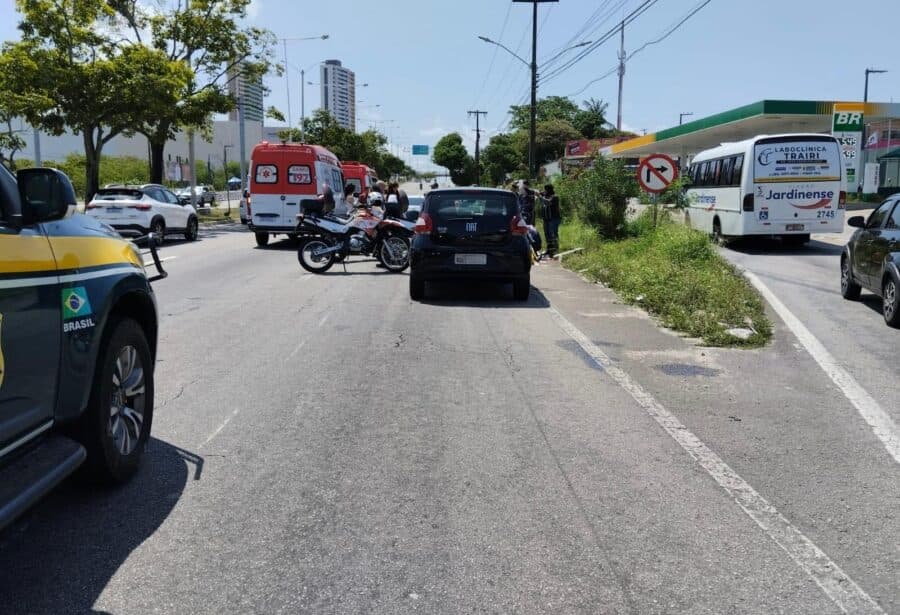 Passageira de motocicleta morre após acidente na BR-101, em Natal