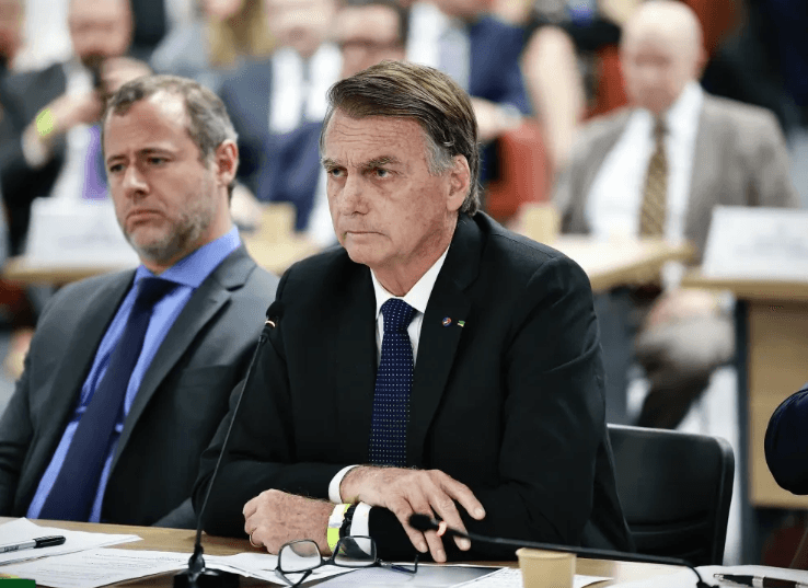 Defesa usa posições de Moraes e Gonet no Caso Master e pede ao STF liberdade de Jair Bolsonaro; entenda