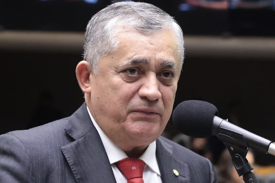 “MEDIDA ME CHEIRA COMO ELEITORAL”: Ministro das Relações Institucionais do Governo Lula reage a decisão de Mendonça de afastar diretor-geral da PF