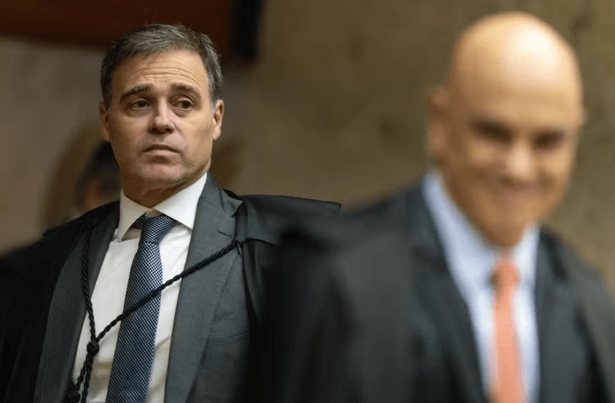 Mendonça diz a Fachin que retirar sigilo de todas as mensagens de Vorcaro pode ‘tumultuar' julgamento de Moraes marcado para terça-feira (15)