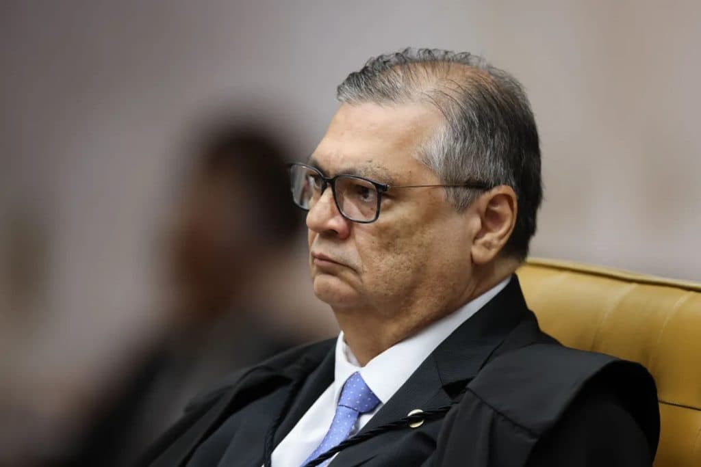 NOSSA SENHORA APARECIDA: Dino leva ao plenário do STF decisão que derrubou ordem de Mendonça