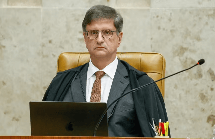 Delegados da PF pedem que Gonet se declare impedido em apuração sobre relatório pedido por Mendonça que cita o PGR