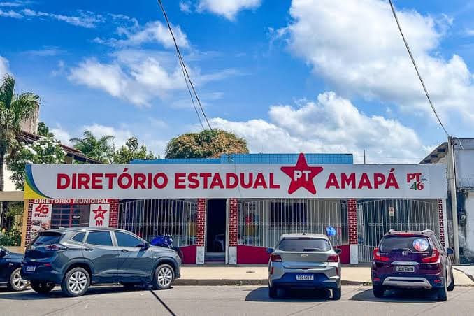 Deputado ironiza invasão à sede do PT no Amapá: “Deve ter sido eleitor para tomar cervejinha”
