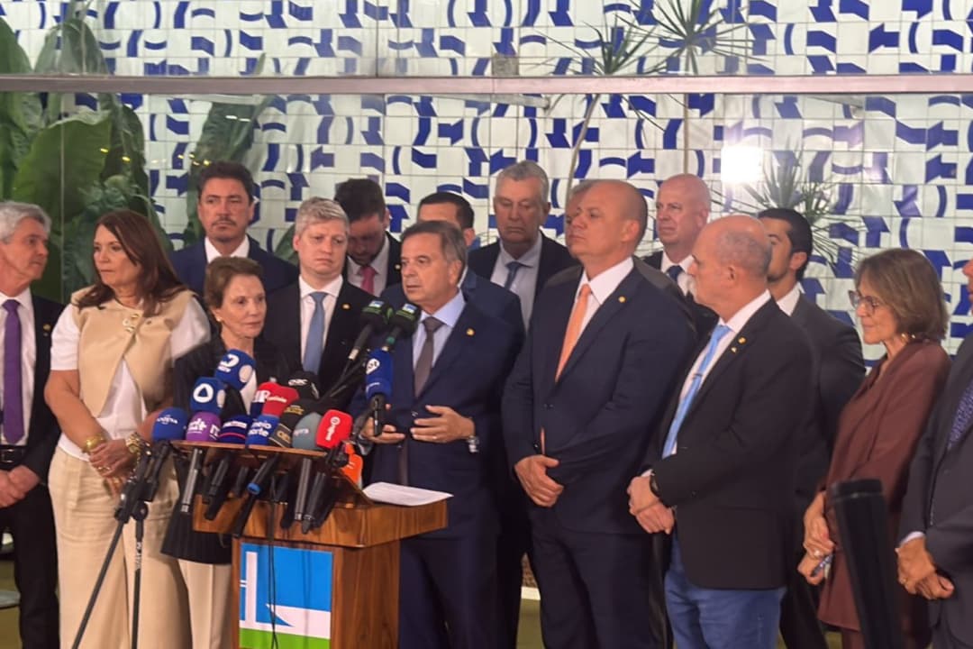 Rogério Marinho e lideranças da oposição no Congresso pedem à PGR a prisão preventiva e o afastamento de Alexandre de Moraes