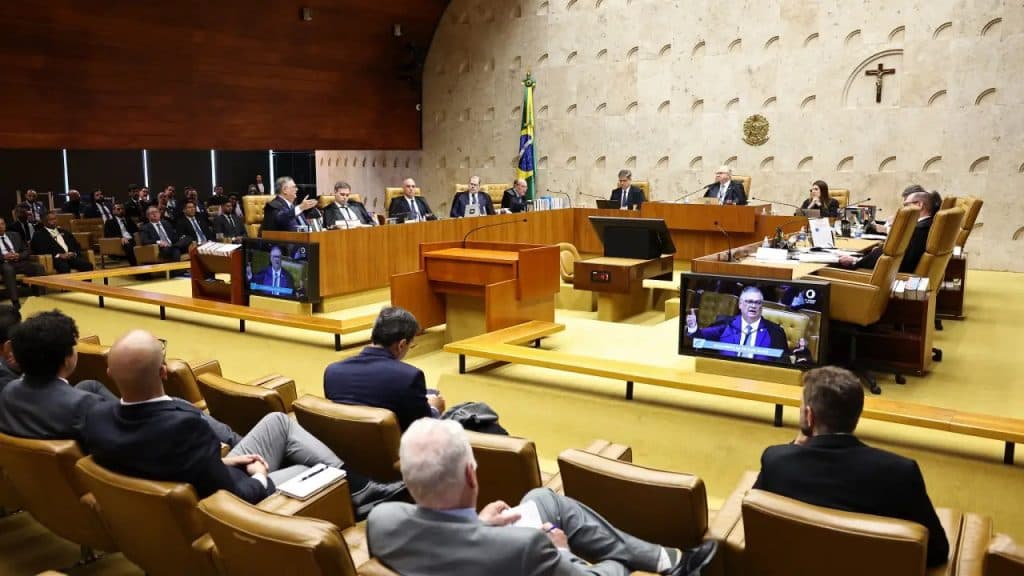 Flávio deve explorar crise no STF para desgastar Lula na reta final da eleição