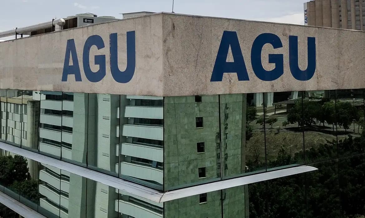 Governo Lula aciona Lei Antifacção pela primeira vez para confiscar R$ 190 milhões do PCC e Comando Vermelho