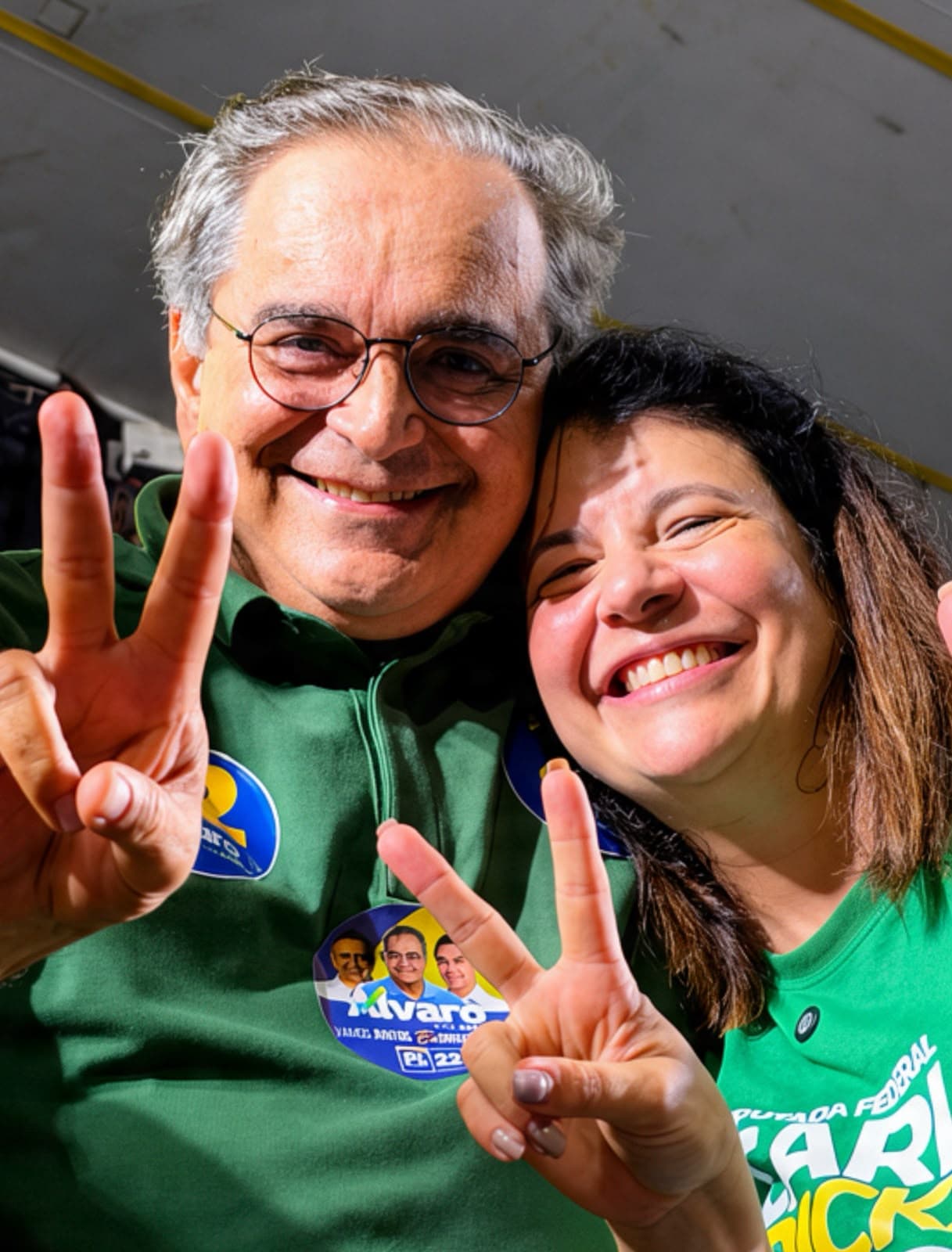 Em comício de encerramento da campanha, Carla Dickson reforça compromisso com famílias atípicas