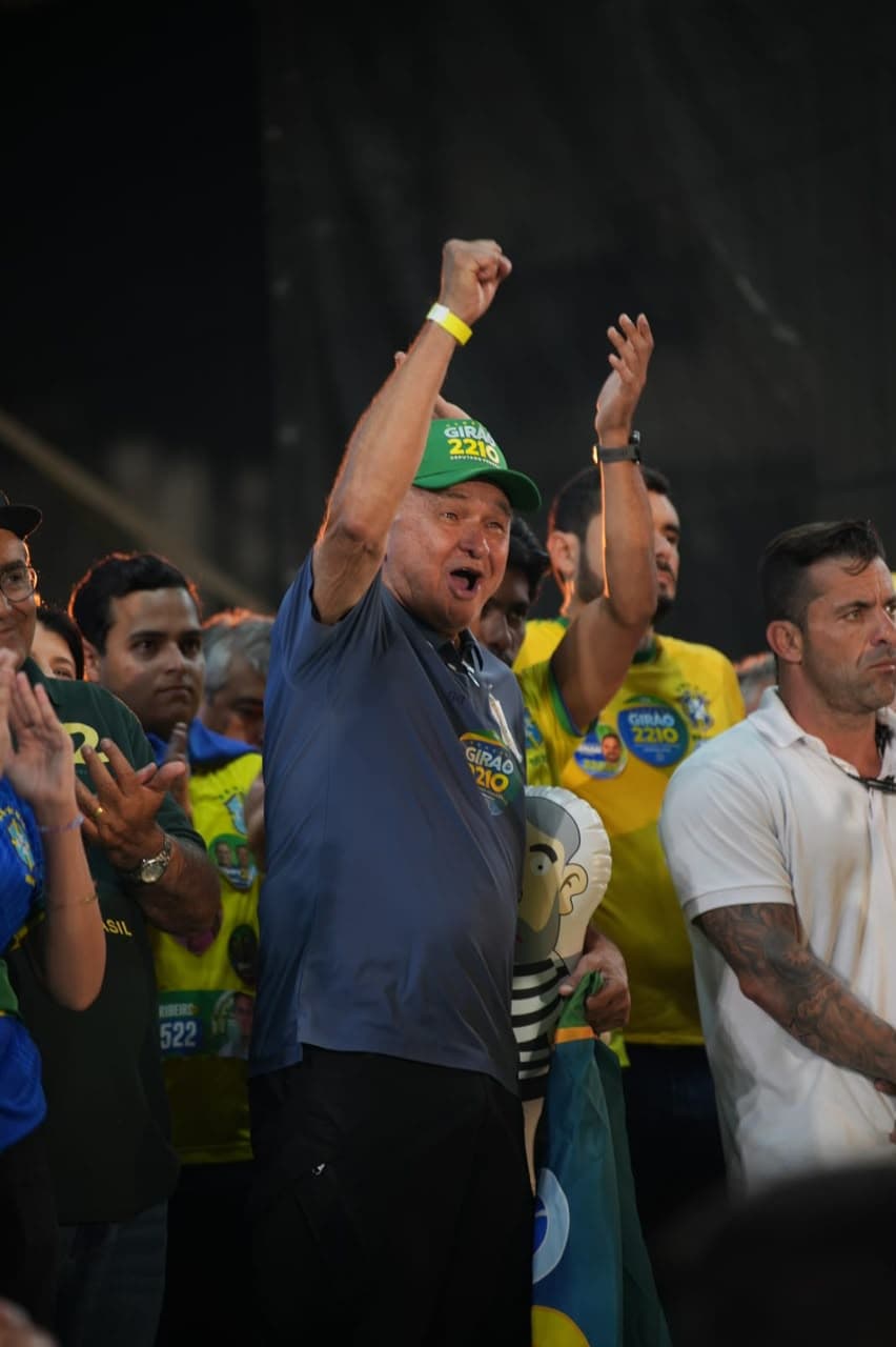 Quem é de direita e vota em Flávio Bolsonaro sabe e reconhece o trabalho de General Girão