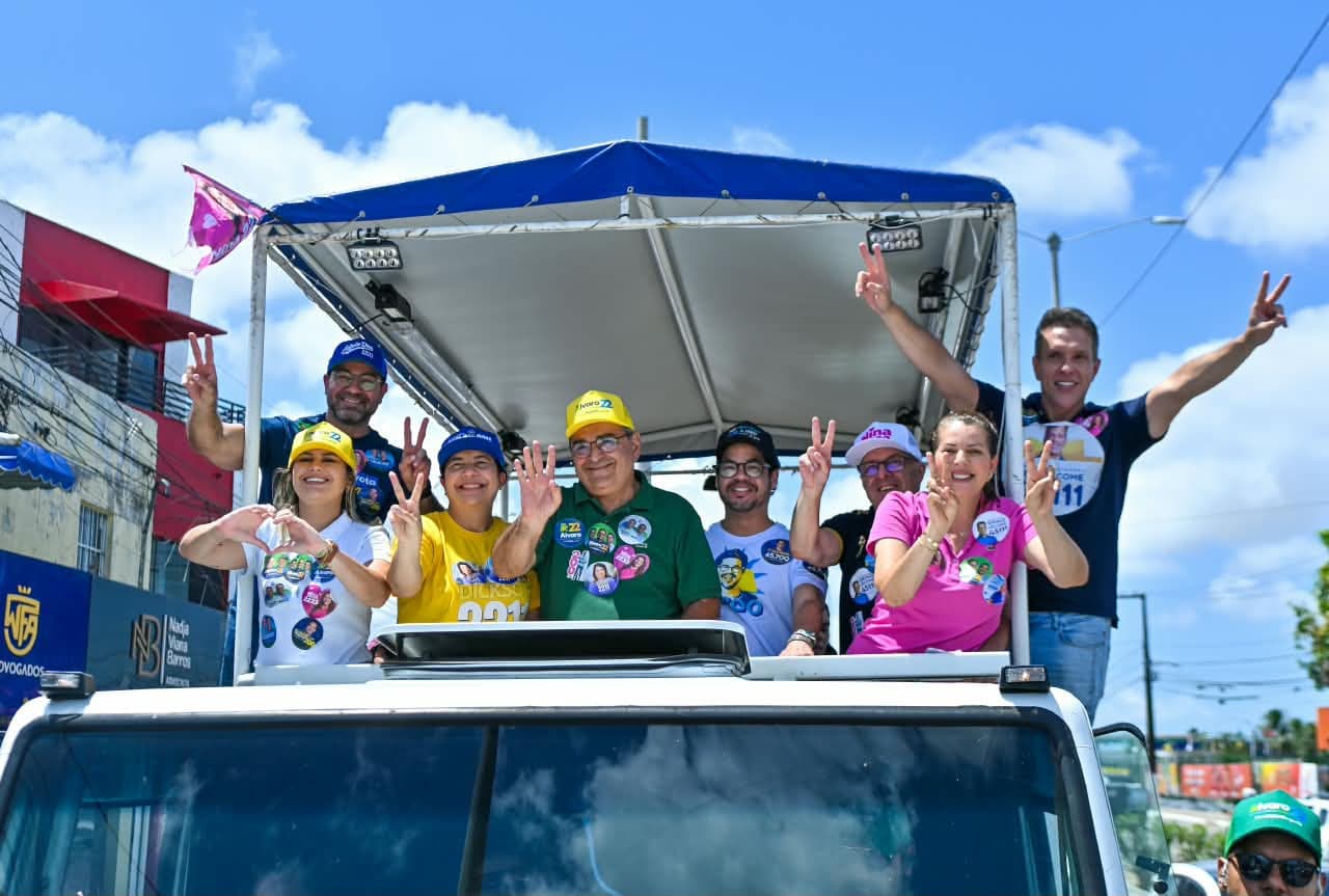 Caravana 22 reúne Álvaro Dias, Paulinho Freire, Styvenson e lideranças em grande mobilização na Zona Norte de Natal