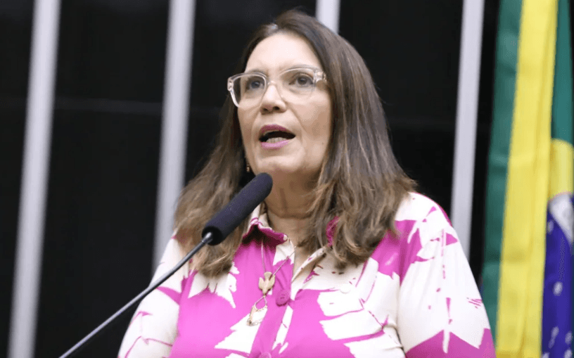 Bia Kicis diz que impeachment de ministro do STF fará os demais “se enquadrarem”