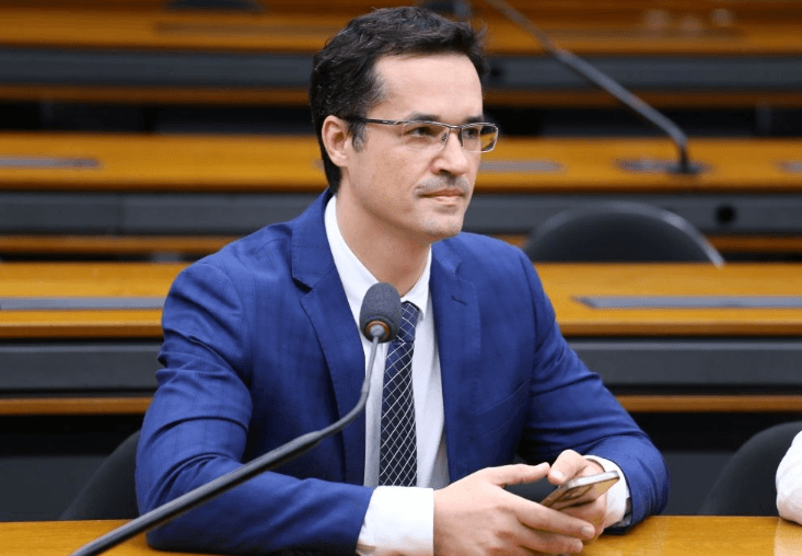 Nunes Marques suspende decisão que barrou candidatura de Deltan ao Senado