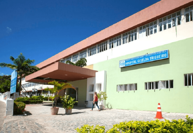 Falha elétrica no Hospital Giselda Trigueiro provoca transferência de pacientes da UTI para outras unidades