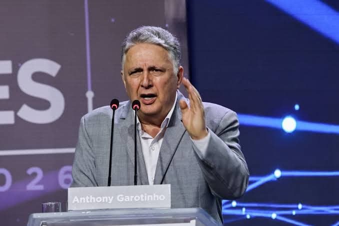 REVIRAVOLTA NO RJ: TSE forma maioria para anular votos de Garotinho e vitória de Douglas Ruas no 1º turno fica irreversível