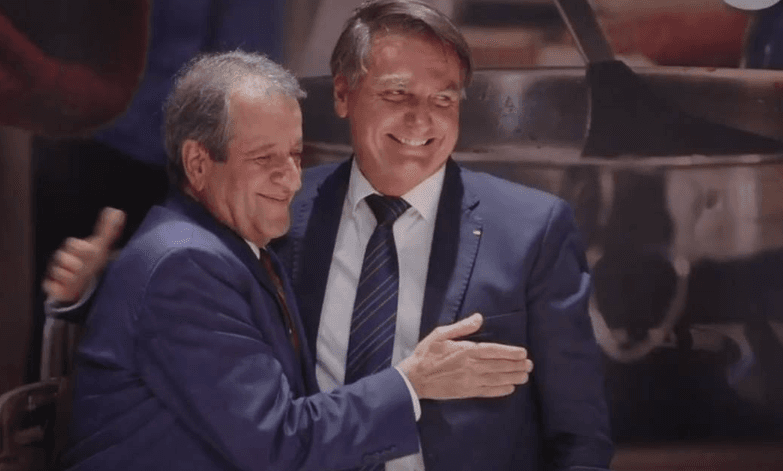 Presidente do PL, Valdemar Costa Neto, diz que Jair Bolsonaro pode concorrer à Presidência em 2030: "forte candidato"