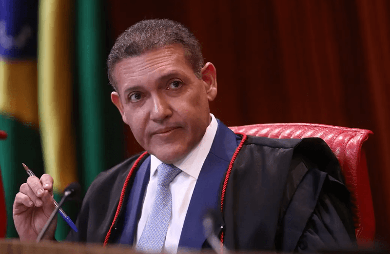 Kassio deixa análise da soltura de Bolsonaro para depois da eleição e quer julgamento no plenário