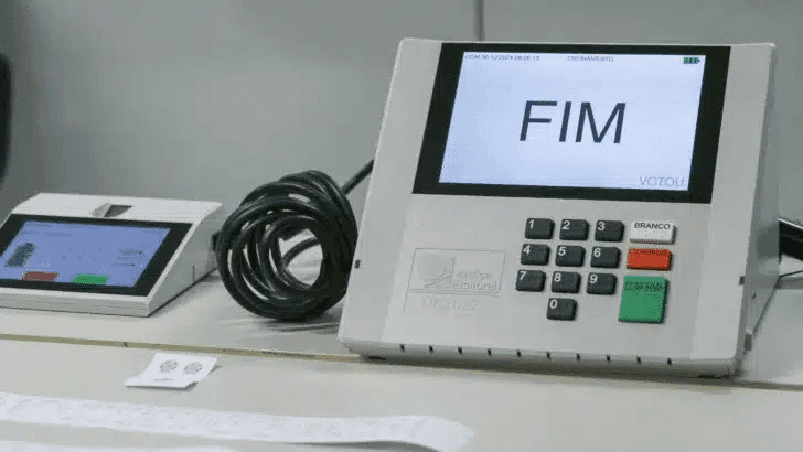 TRE-RN registra substituição de três urnas eletrônicas no início da votação em Jucurutu, Natal e Areia Branca